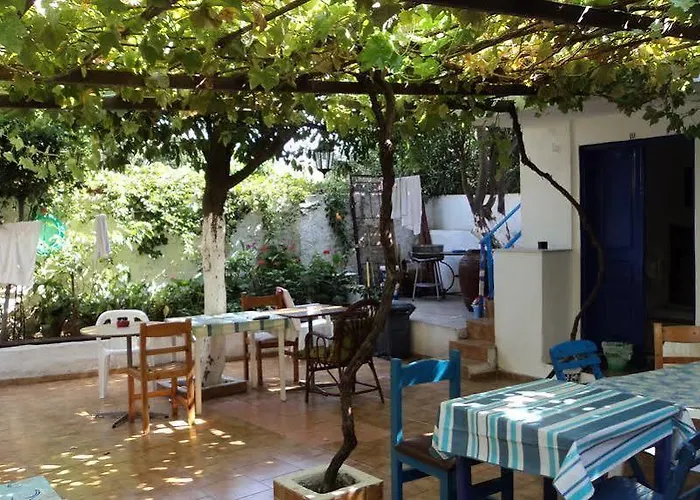 Stathis Auberge de jeunesse *