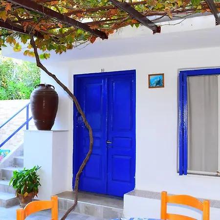 Hostel Stathis *