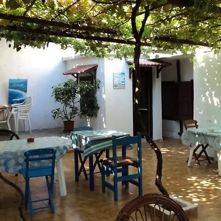 Stathis Hostel *
