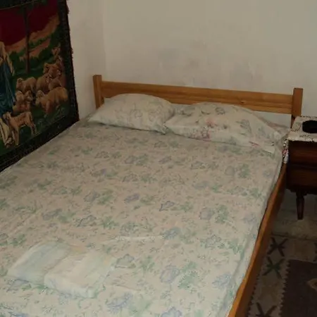 Stathis Hostel