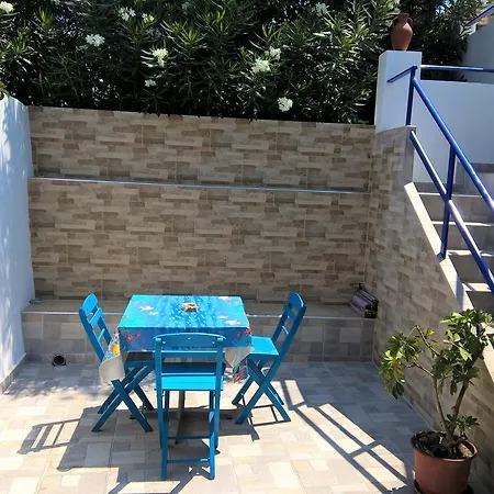 אכסניה Stathis *
