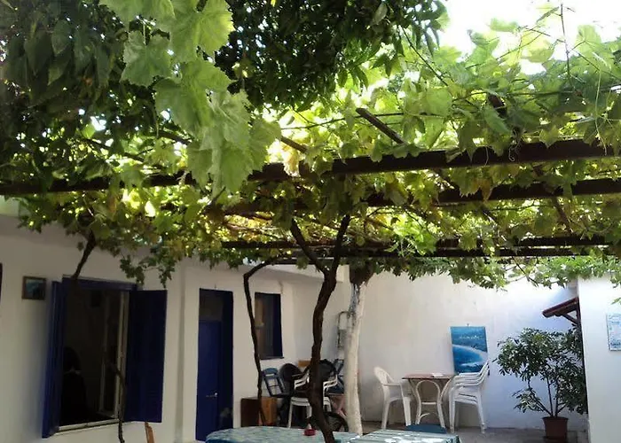 斯塔西斯旅舍 Rhodes City